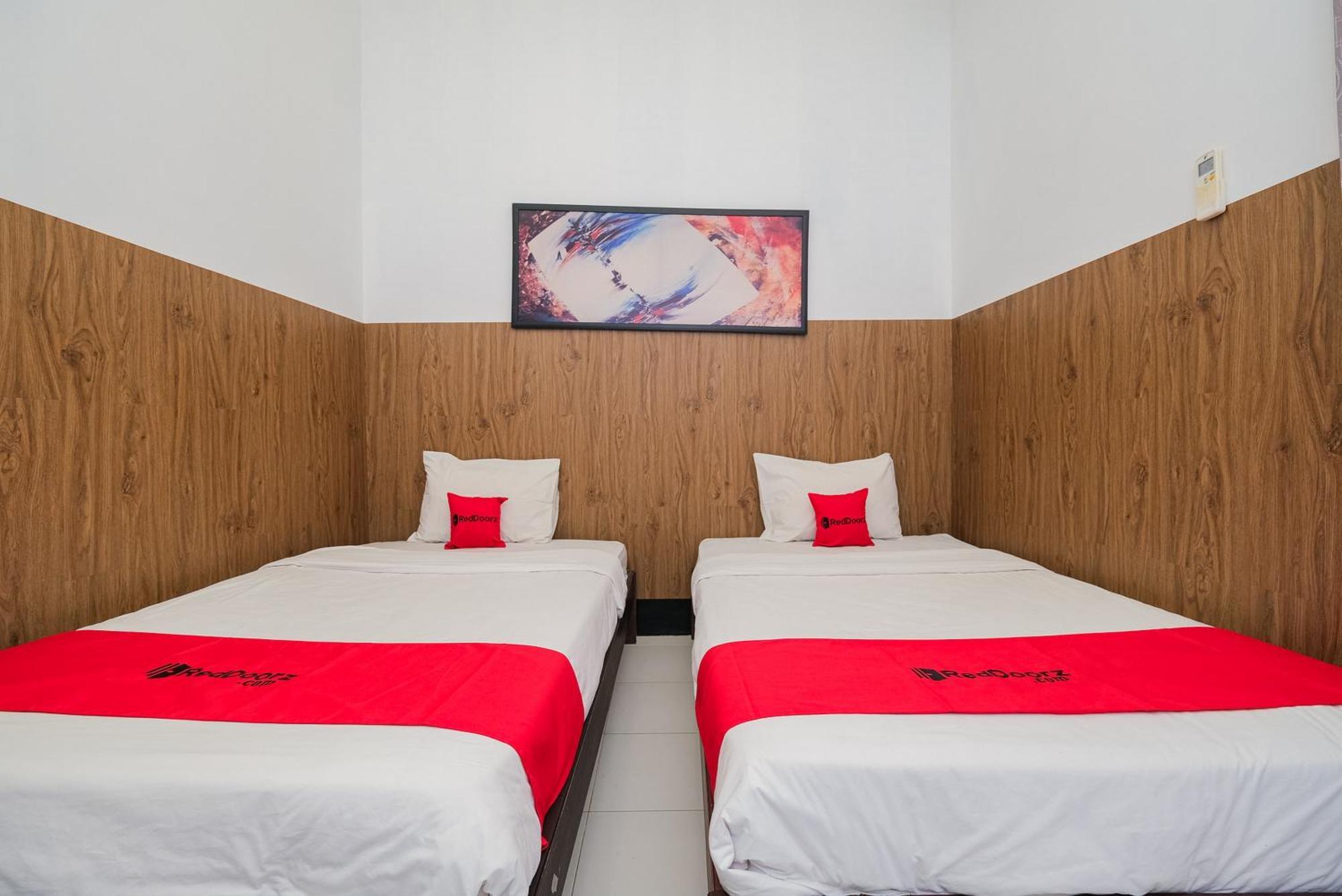 Reddoorz Syariah Near Rsud Tuban酒店 外观 照片